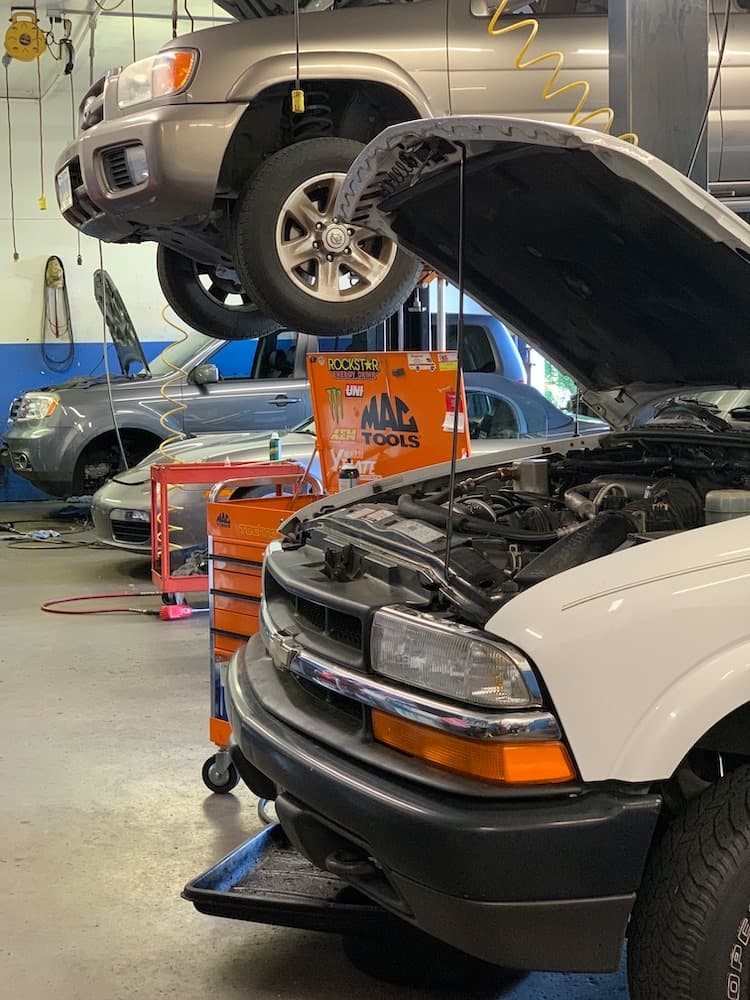 Auto repair inspection in progress